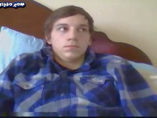Shy Twink whit pecker and Ball Jerking on Cam